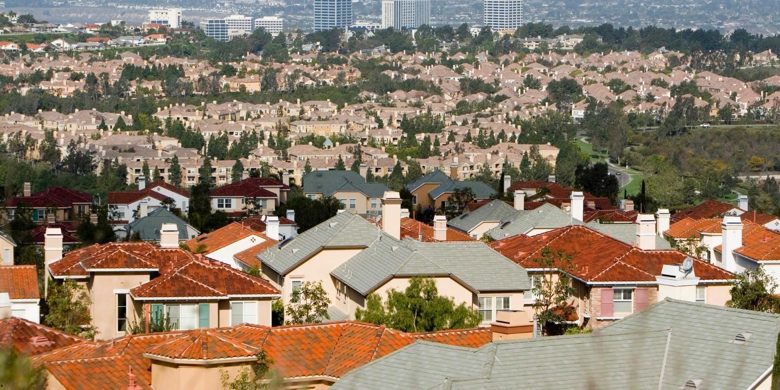 Cuando el concreto reemplaza la cosecha: el nuevo futuro del campo en Florida